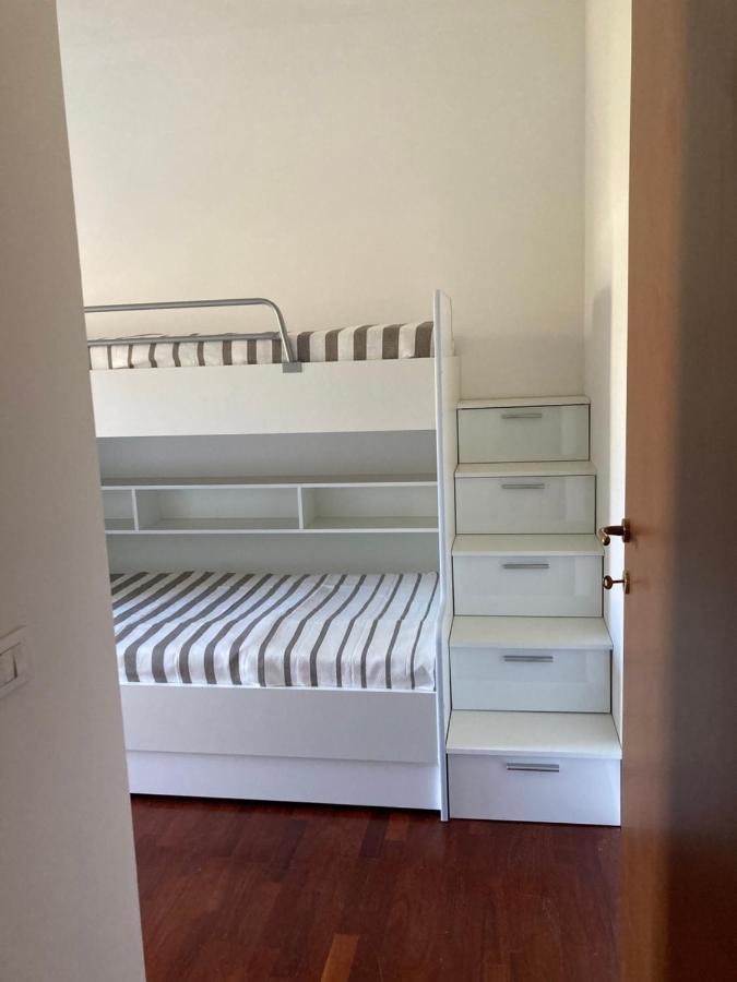 לקו Large Well-Equipped Appartement Near Como Lake מראה חיצוני תמונה